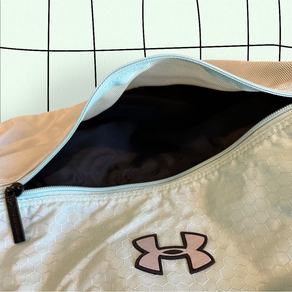 Under Armour Drawstring Backpack - Picture 4 of 7
